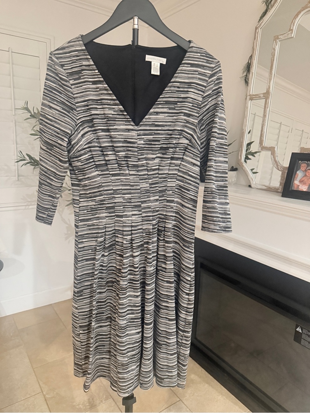 London Times Black & White Striped V-Neck Long Sleeve Dress